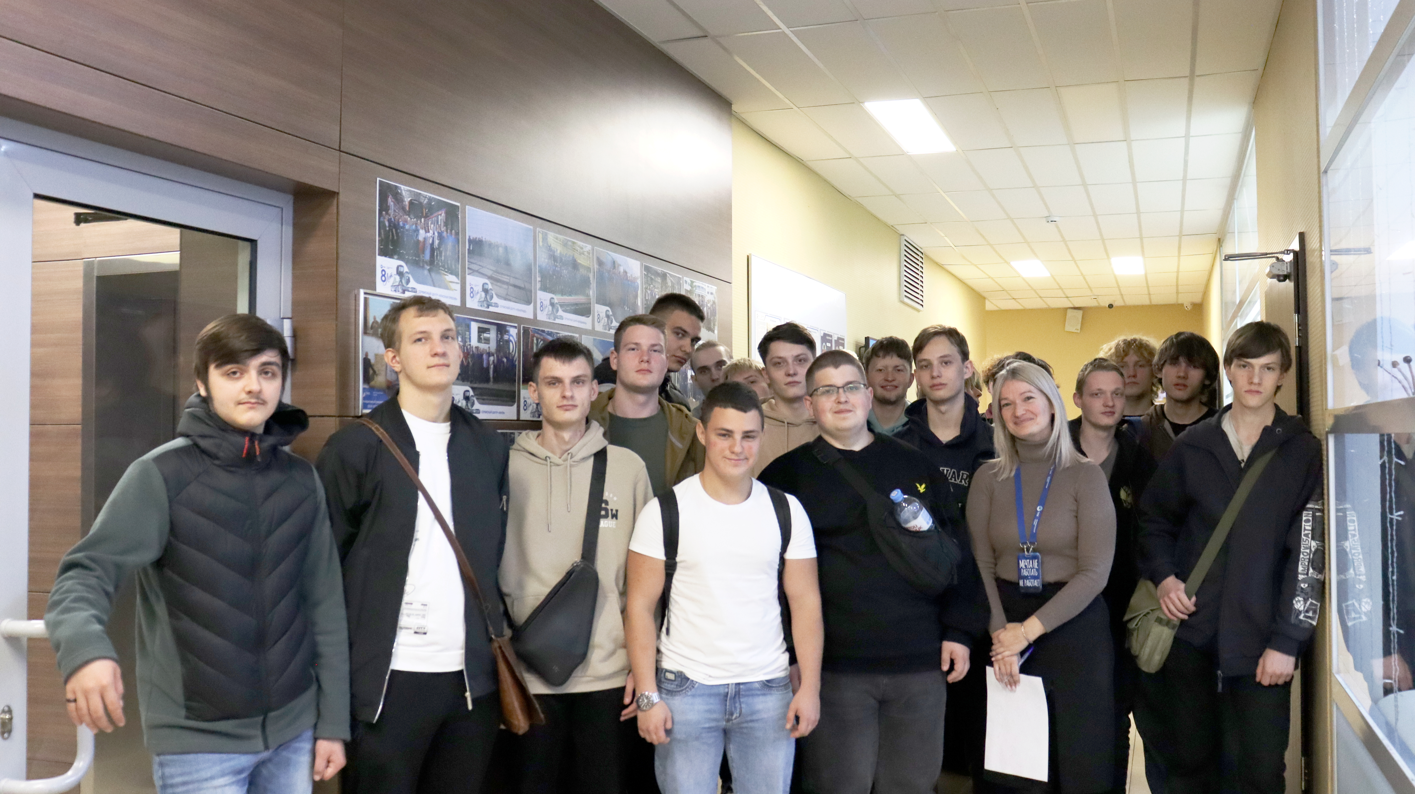 В «Метровагонмаш-Сервисе» завершилась производственная практика студентов Колледжа Московского транспорта