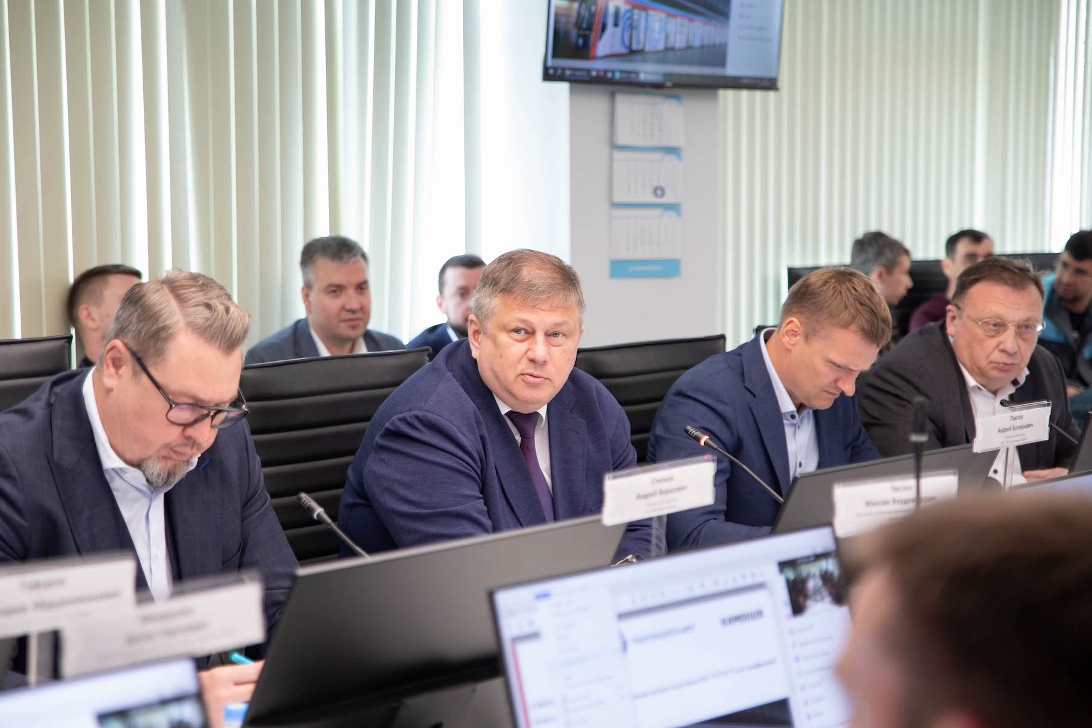 Вопросы совершенствования системы технического обслуживания поездов метро обсудили представители Группы компаний ТМХ и Московского метрополитена 