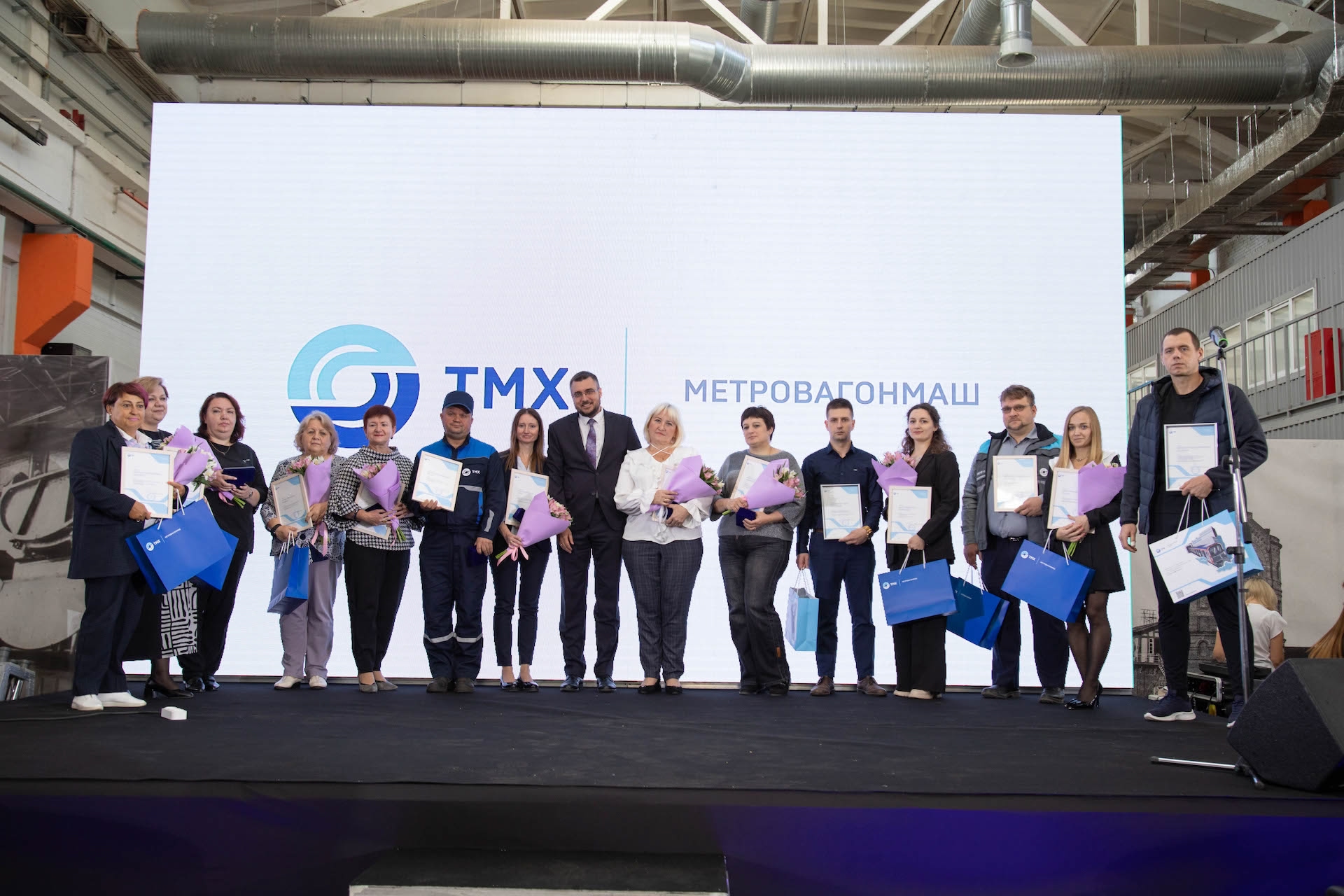 День машиностроителя отпраздновали на Метровагонмаш